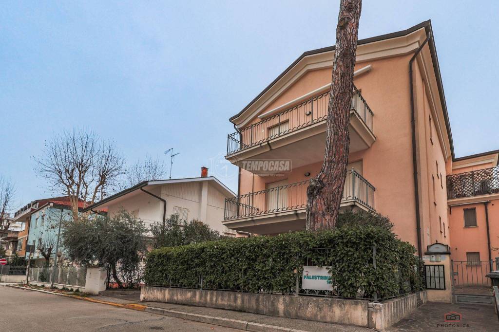 Appartamento in vendita a Riccione viale Palestrina