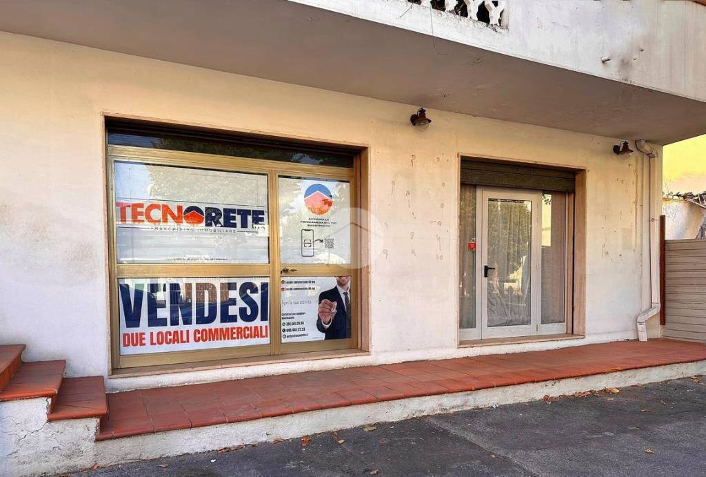 Negozio in vendita a Chieti viale Benedetto Croce, 359