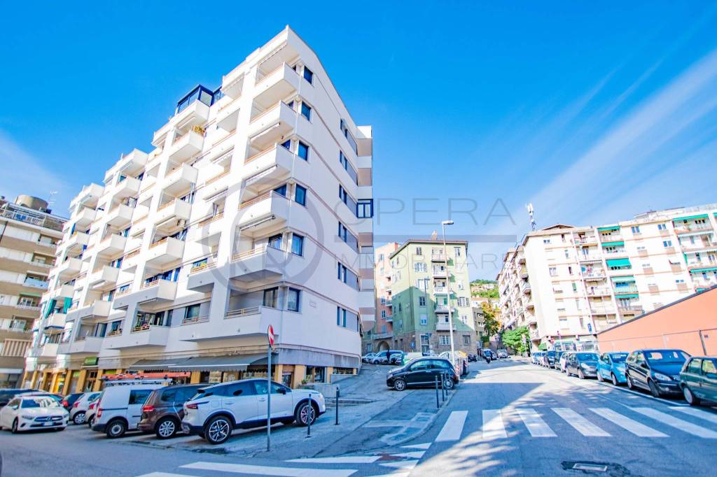 Appartamento in vendita a Trieste via dei Giacinti, 36