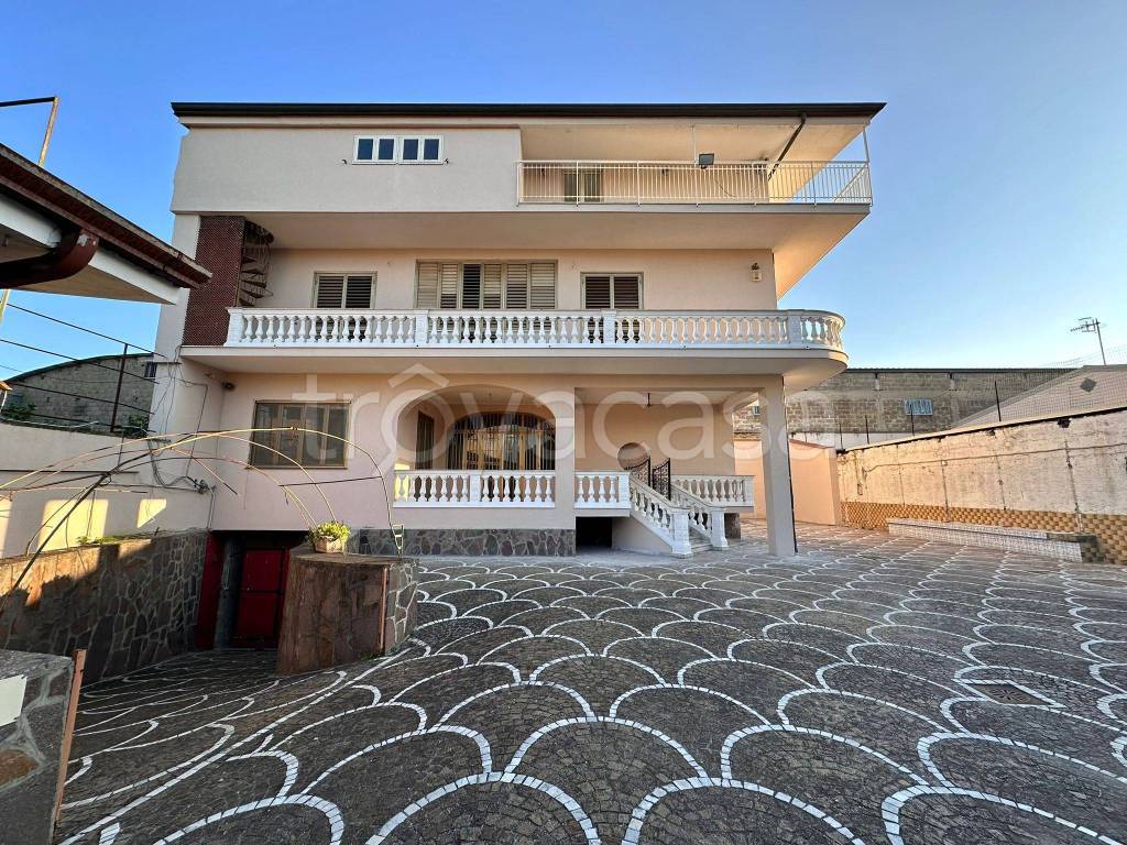 Villa in vendita a Sant'Arpino via Pappus, 34
