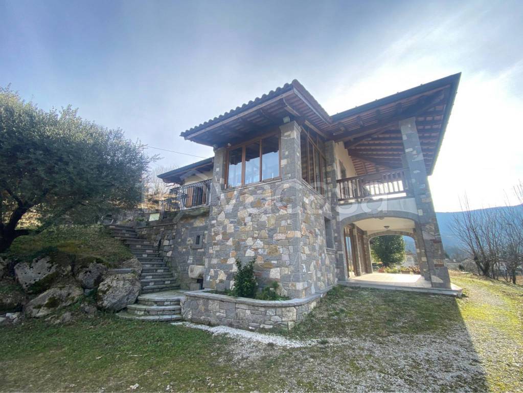 Villa in vendita a San Leonardo frazione Merso di Sopra