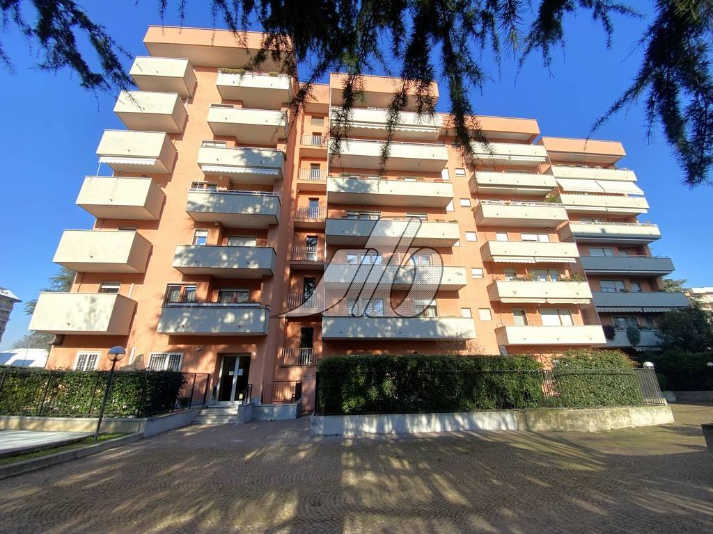 Appartamento in vendita a Bresso viale Don Giovanni Minzoni, 38