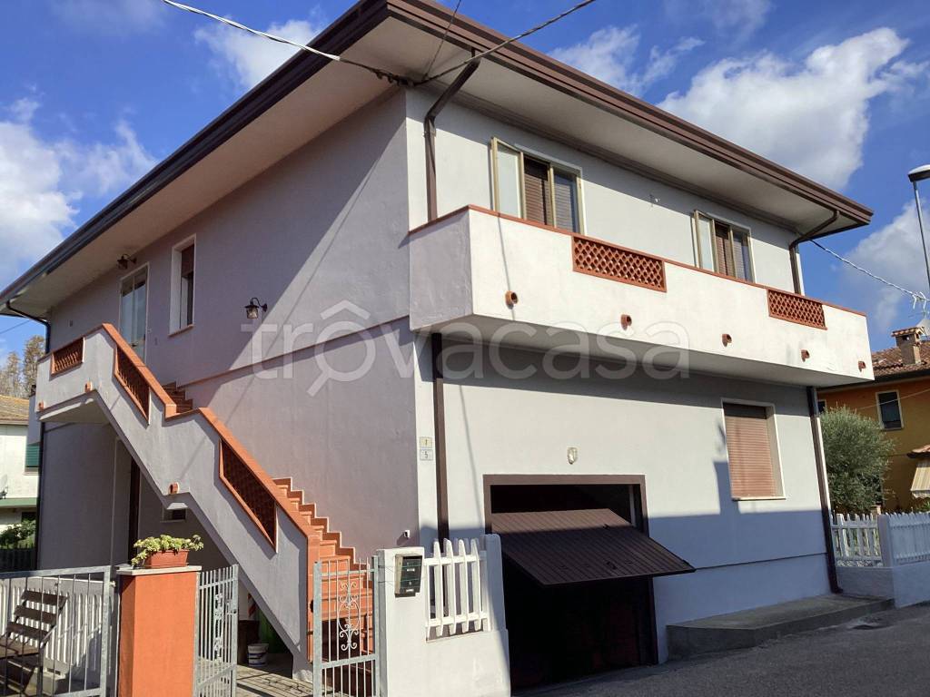 Villa in vendita a Porto Tolle via Cesare Pavese, 7