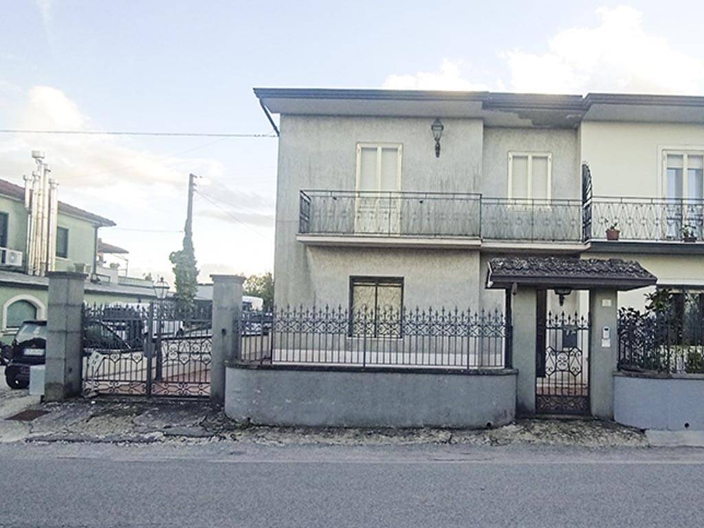 Villa a Schiera in vendita a Frigento via Pagliara