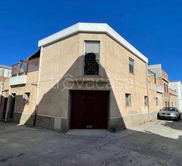 Casa Indipendente in in vendita da privato a Calasetta via Sant'Antioco, 51