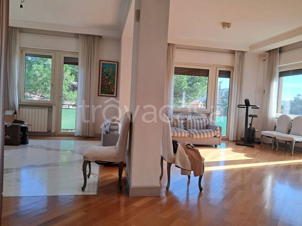 Appartamento in in vendita da privato a Caserta via Onofrio Buccini