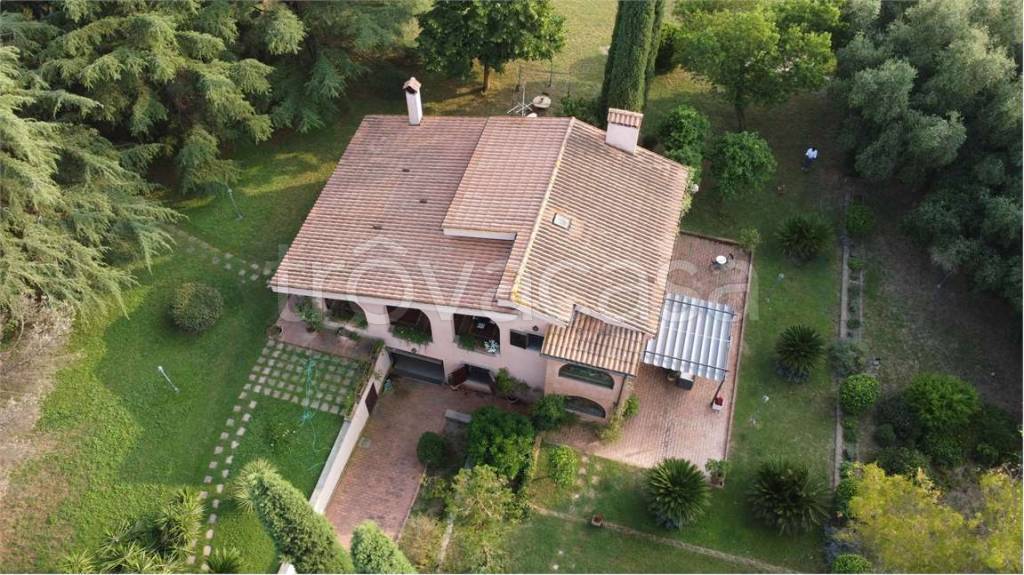 Villa in vendita a Roma via Bernardino Bolasco