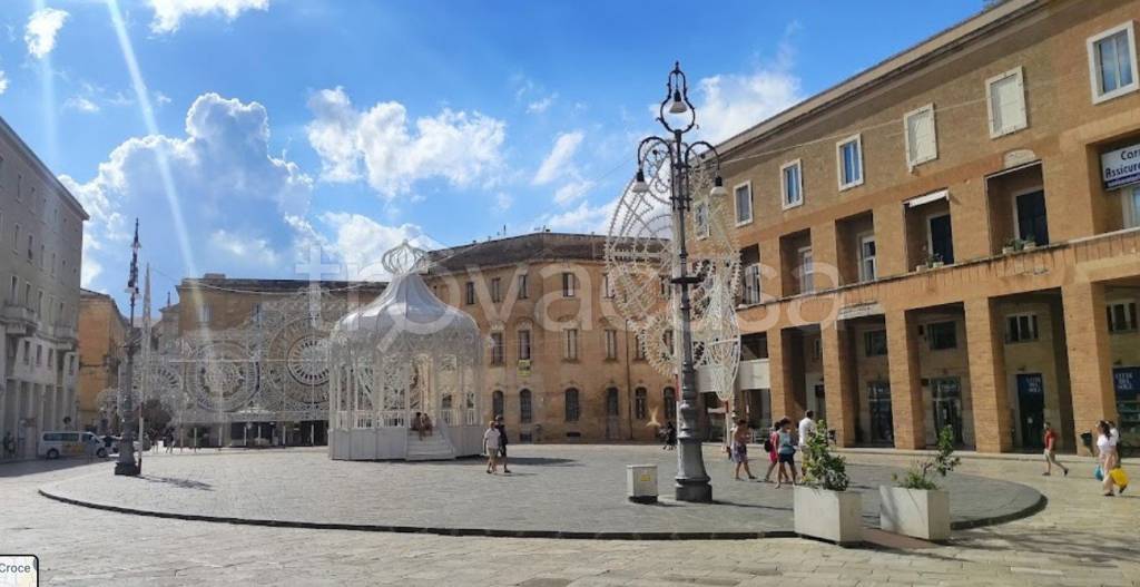 Ufficio in vendita a Lecce piazza Sant'Oronzo
