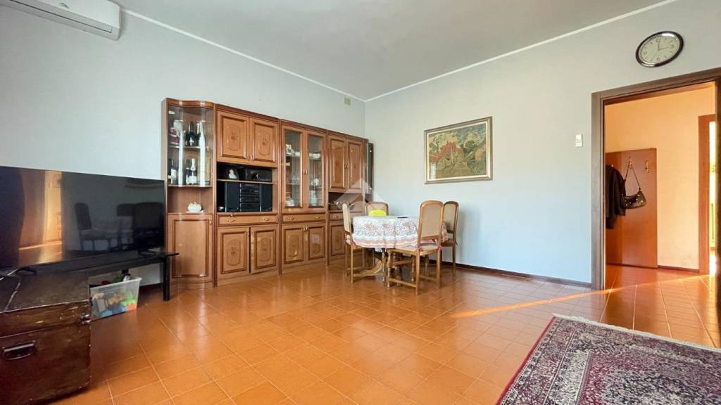 Appartamento in vendita a Borgo San Giovanni via Roma, 22