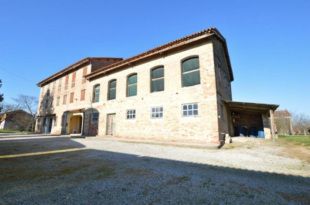 Villa Bifamiliare in vendita a San Donà di Piave via Amedeo Peruch