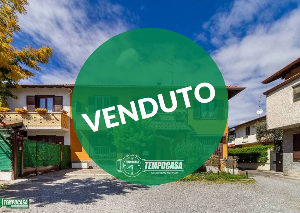Casa Indipendente in vendita a Verano Brianza via 24 Maggio, 56