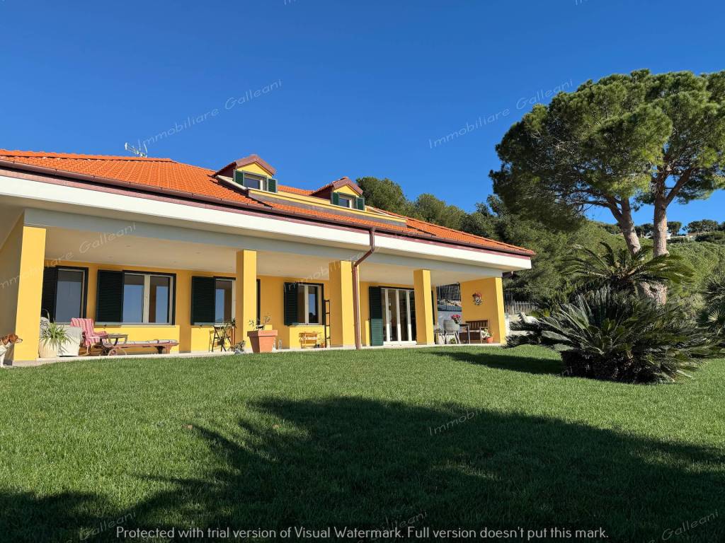 Villa in vendita ad Andora via Cian di Via Santa, 19