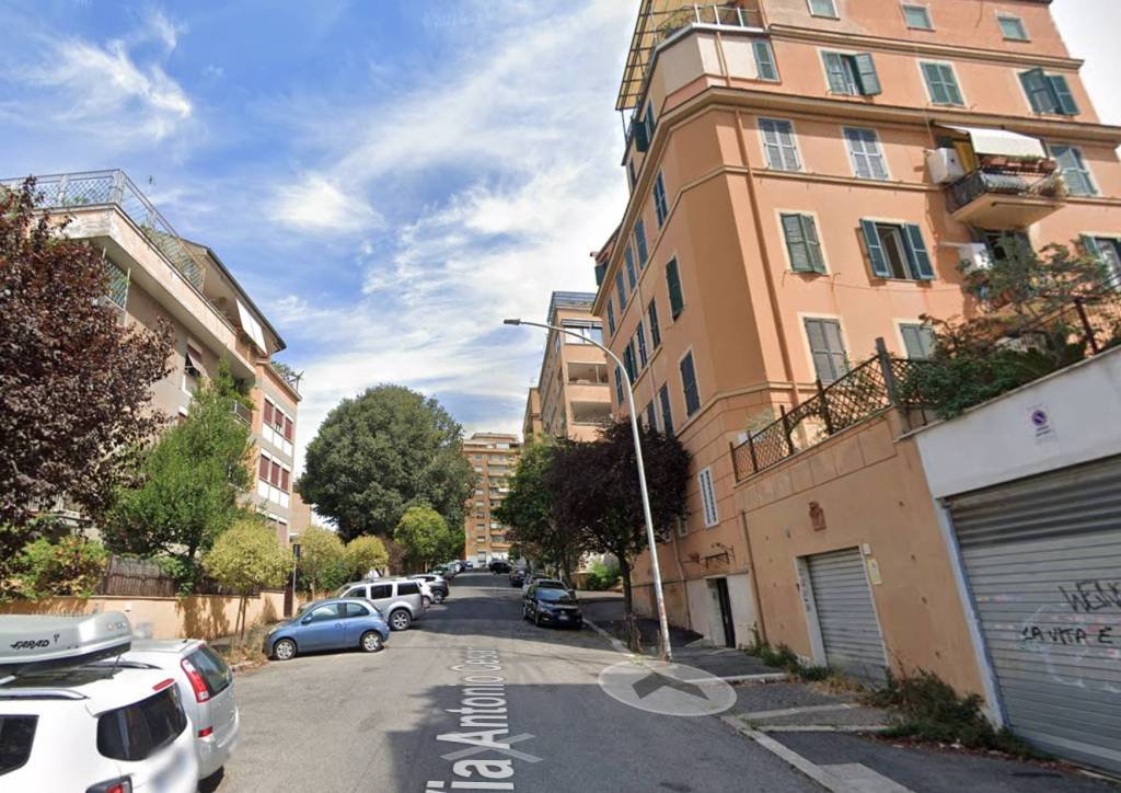 Appartamento in affitto a Roma via Antonio Cesari