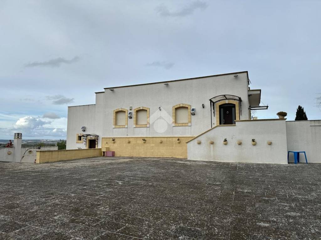 Casa Indipendente in vendita a Grottaglie salita Camini, 5