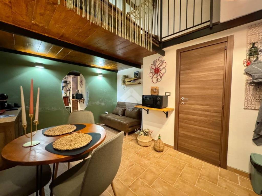 Appartamento in vendita a Napoli vico limoncello, 44