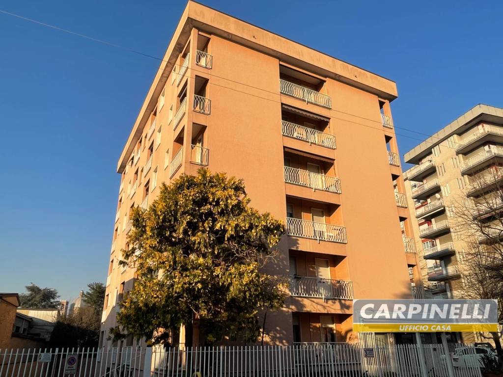 Appartamento in vendita a Desio via Montenero, 7