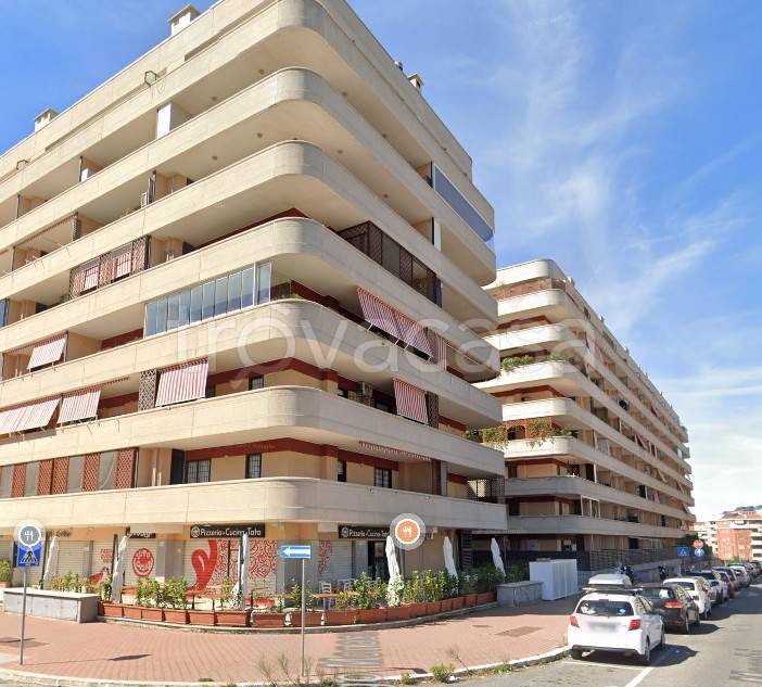 Appartamento in in vendita da privato a Roma via Luigi De Marchi