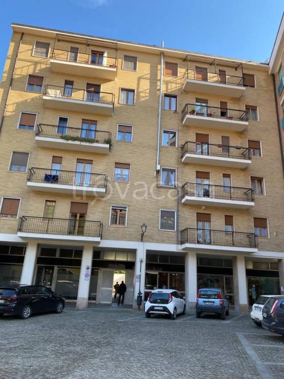 Appartamento in in vendita da privato a Cortemilia via Dante Alighieri, 39