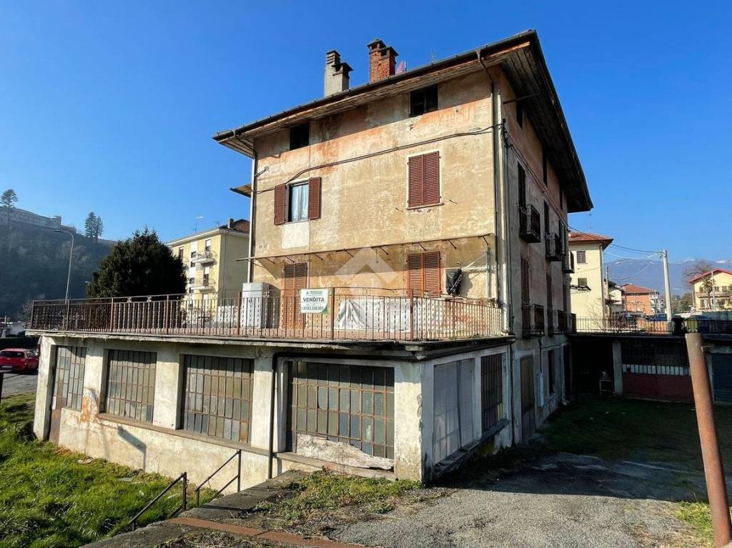Appartamento in vendita a Lanzo Torinese via matteotti, 46