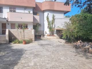 Villa a schiera in in vendita da privato a bari via napoli, 6