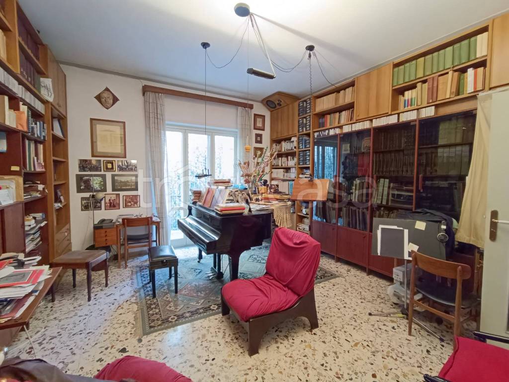 Appartamento in vendita a Napoli via Giuseppe Orsi, 51