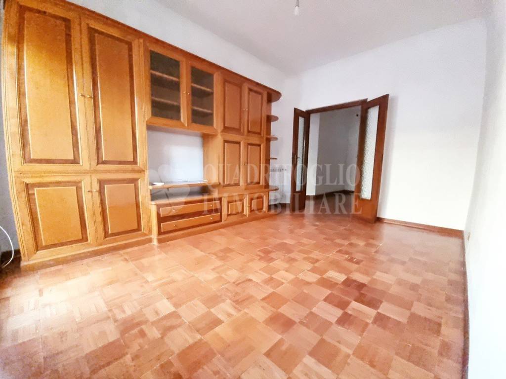Appartamento in vendita a Roma via delle Canarie, 76