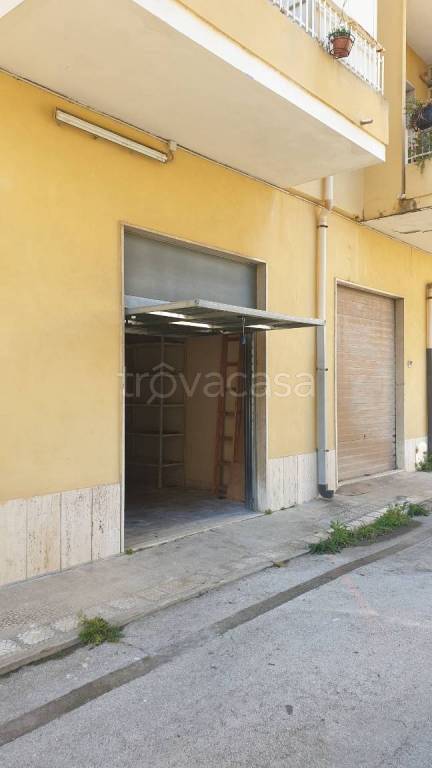 Garage in vendita a Siracusa via Carlo Forlanini, 12