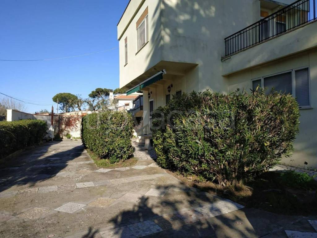 Villa in in vendita da privato a San Felice Circeo via Terracina, 199