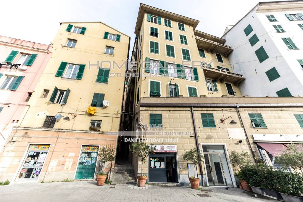 Appartamento in vendita a Genova via Antonio Gramsci, 29