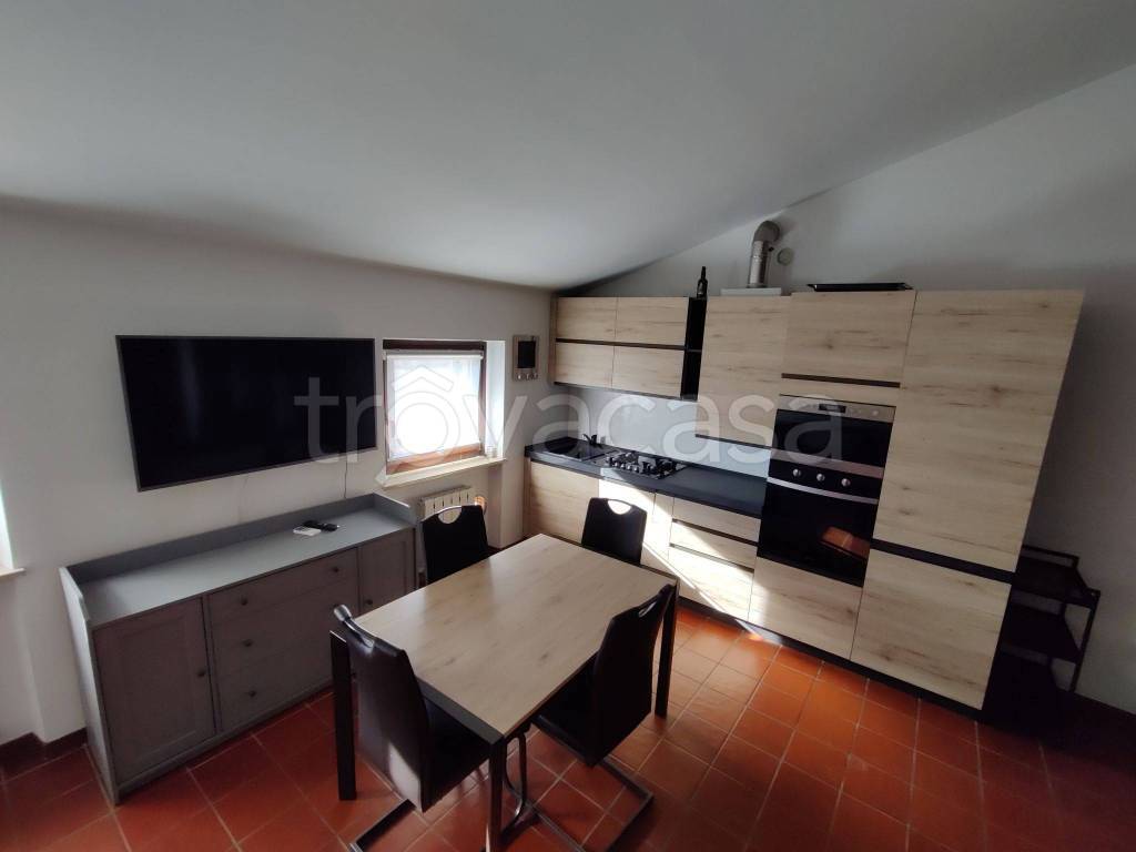 Appartamento in in vendita da privato a San Giovanni Lupatoto vicolo Asilo, 14