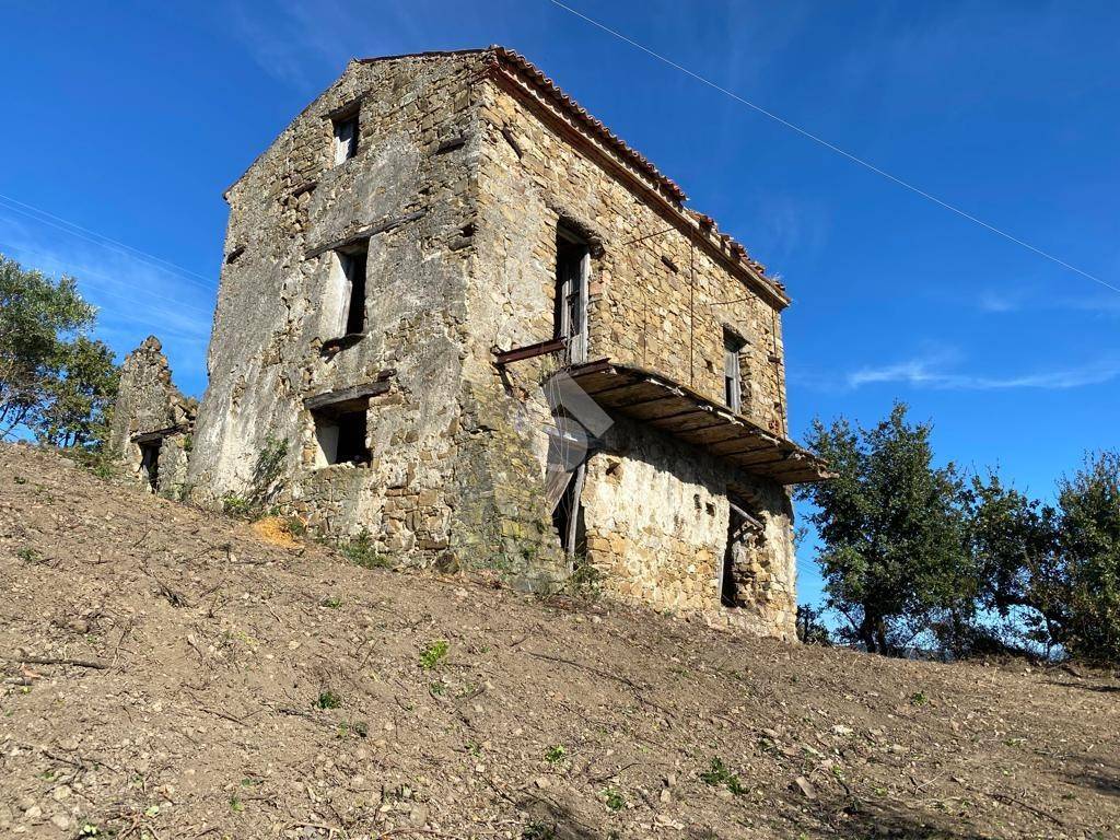 Casa Indipendente in vendita a Pollica sp 48