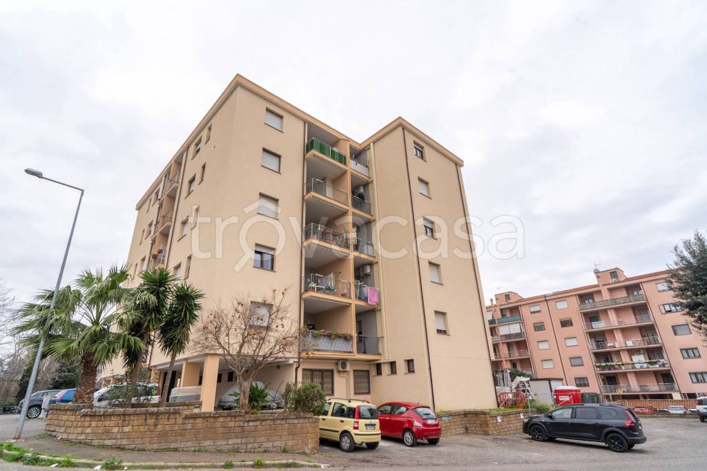 Appartamento in vendita a Tarquinia via Giovanni Falcone, 5