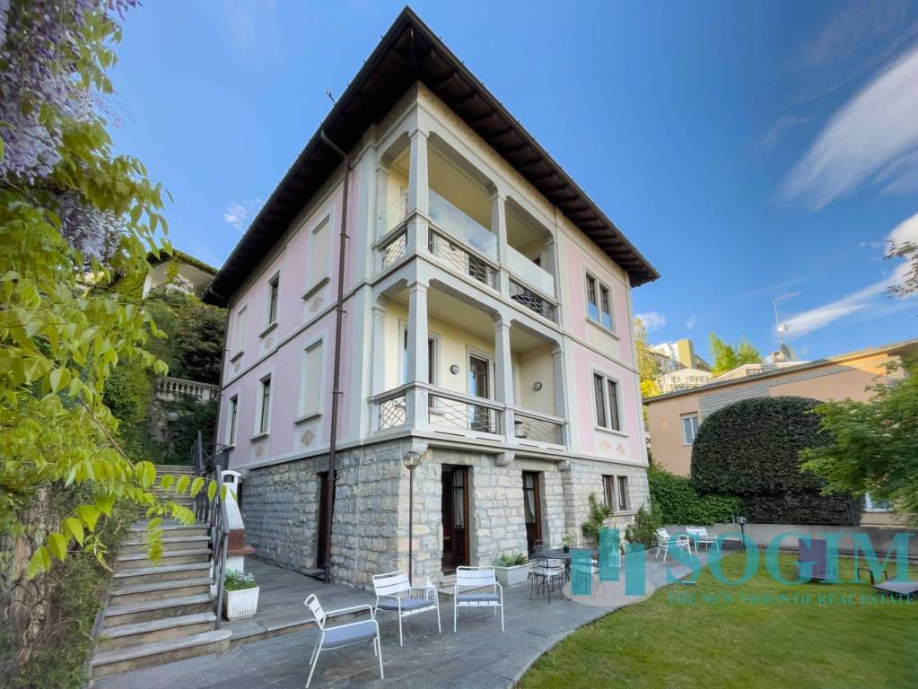 Villa in vendita a Como via Dei Villini, 10