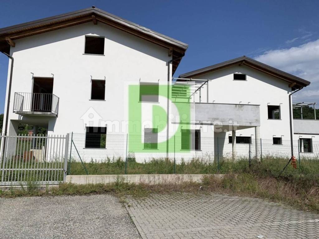 Villa in vendita a Pavone Canavese via Trieste