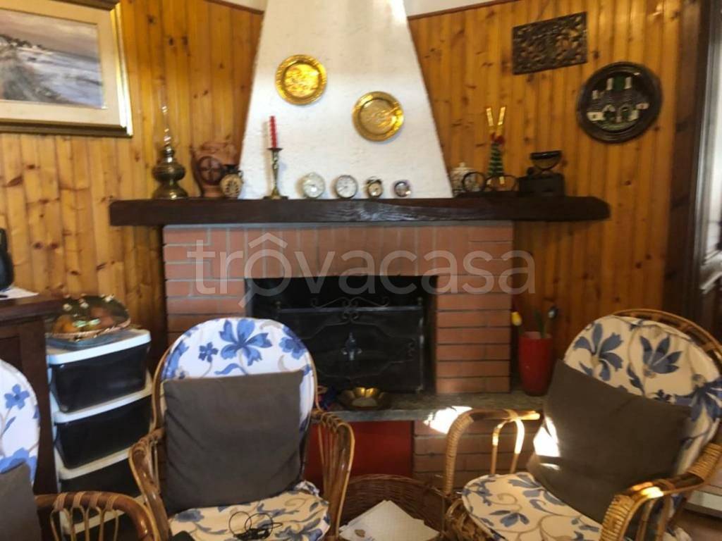 Villa in vendita a Donato via Martiri della Libertà, 35