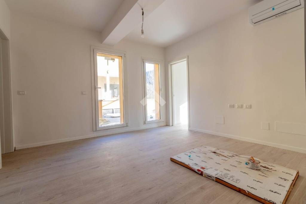 Appartamento in vendita a Monte San Pietro via Lavino, 89