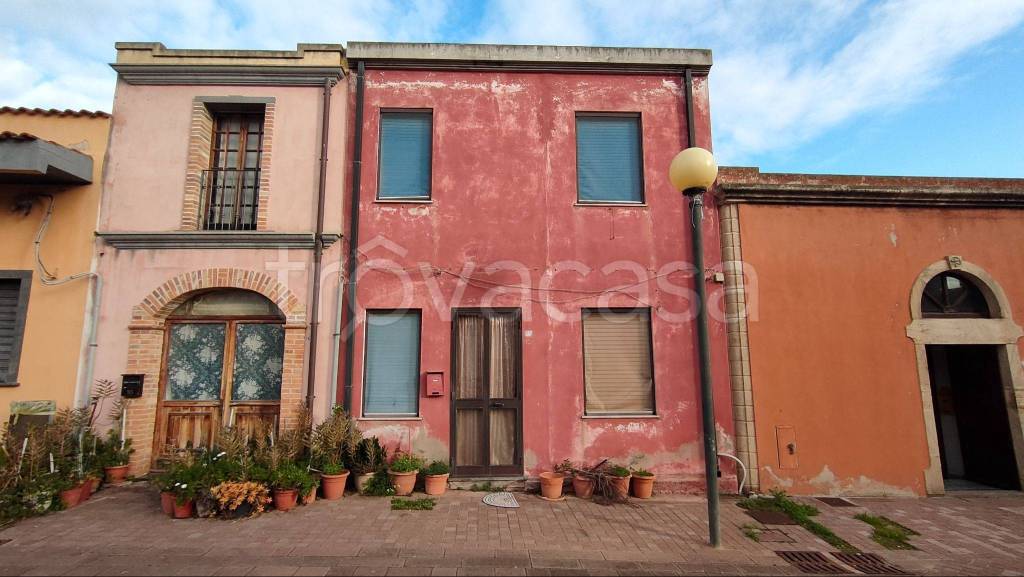 Appartamento in in vendita da privato a San Vero Milis piazza Santa Sofia, 17