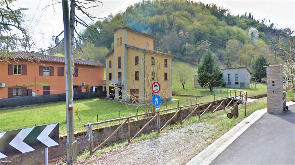 Villa in vendita a Valsamoggia via Sassuolo, 7