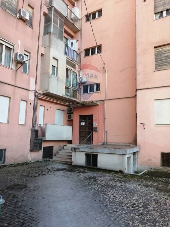 Appartamento in affitto a Caltagirone viale Mario Milazzo, 53