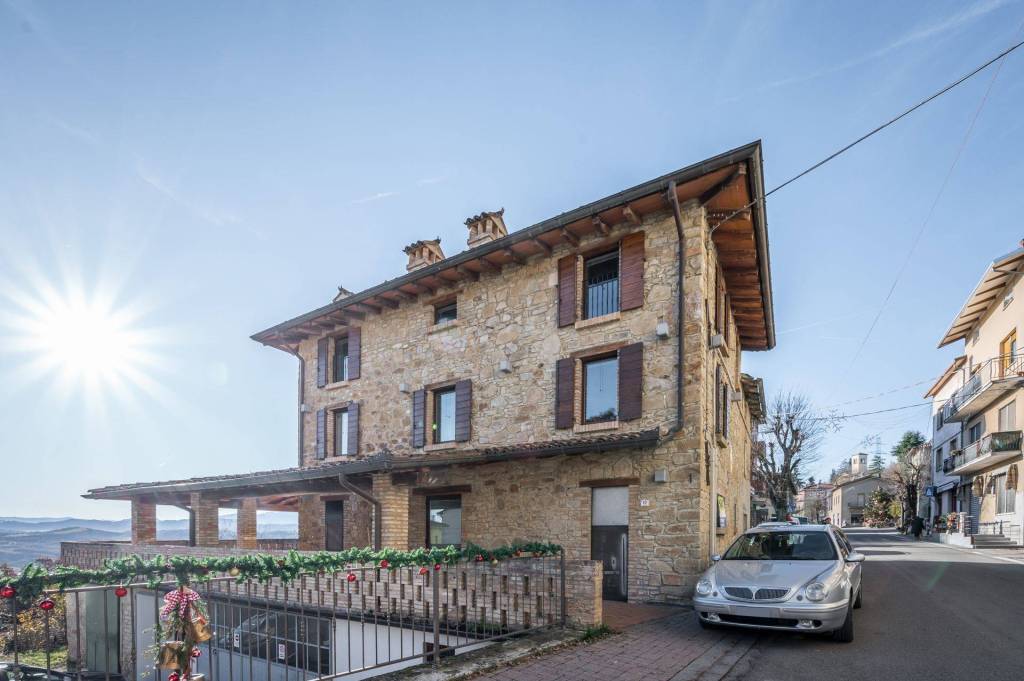 Villa Bifamiliare in vendita a Neviano degli Arduini via Buca, 17, 43024 Neviano degli Arduini pr, Italia