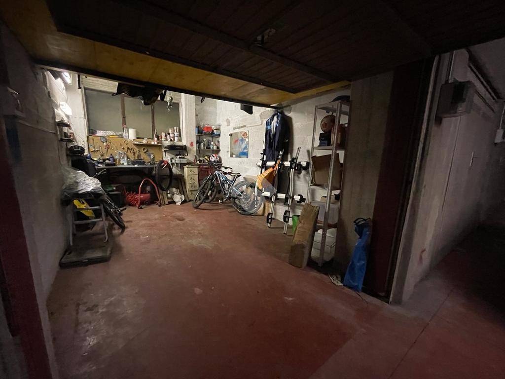 Garage in vendita a Genova viale Villa Gavotti, 63