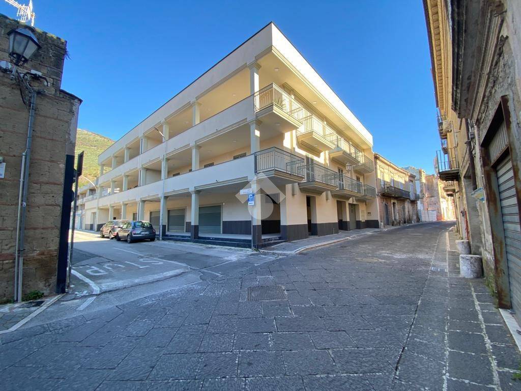 Appartamento in vendita a Santa Maria a Vico via appia, 651