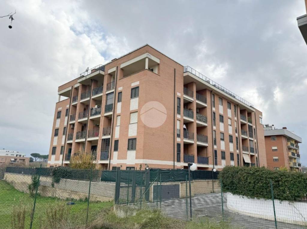 Appartamento in vendita a Roma via alberto marvelli, 6