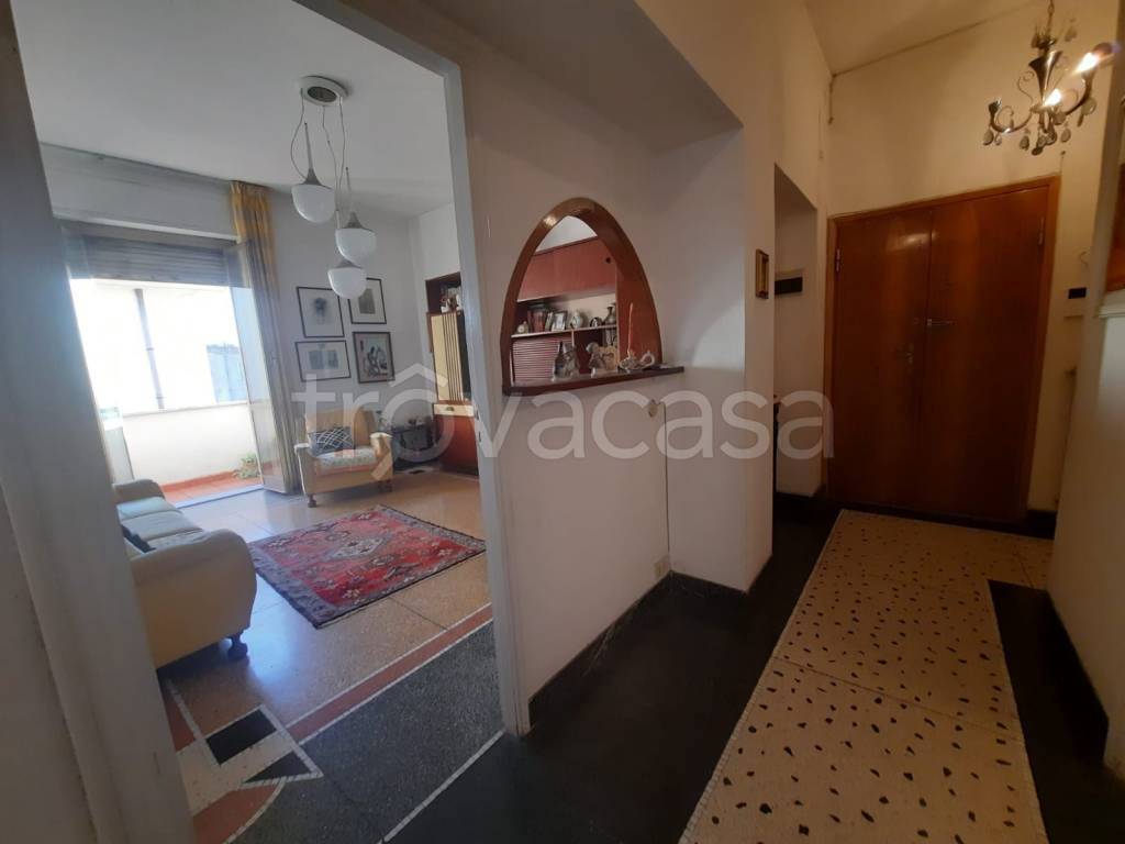 Appartamento in vendita a Tivoli via Villa Braschi, 107