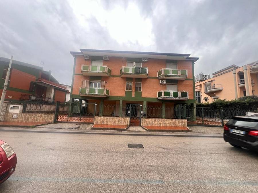 Appartamento in vendita a Casagiove via Lazio, 61