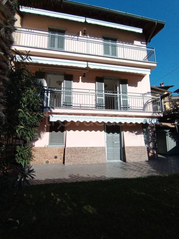 Casa Indipendente in vendita a Ponteranica via Papa Leone XIII