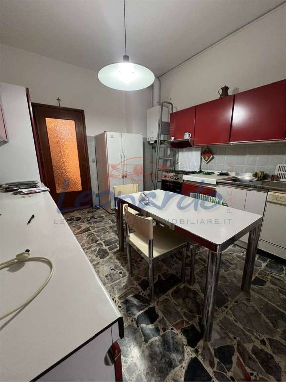 Appartamento in vendita a Piacenza via delle Teresiane