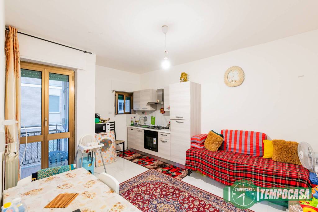 Appartamento in vendita a San Giuliano Milanese via Arturo Labriola, 1