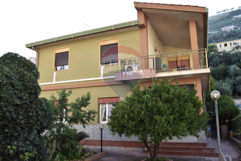 Villa Bifamiliare in vendita a Monreale fondo Cangemi, 2/a