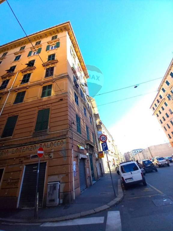 Appartamento in vendita a Genova via Canzio, 1